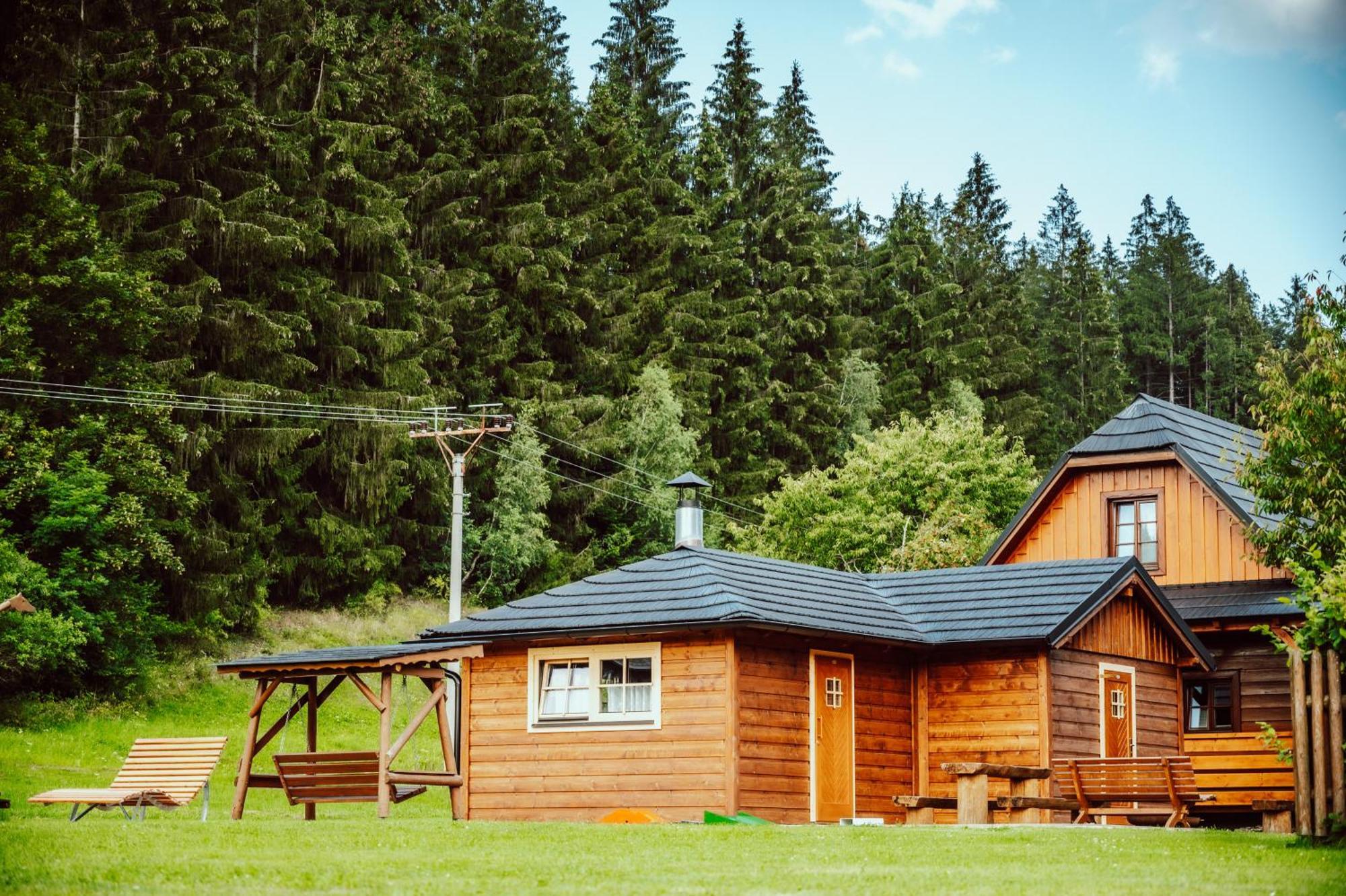 Valassky Dvur Velké Karlovice Exterior foto
